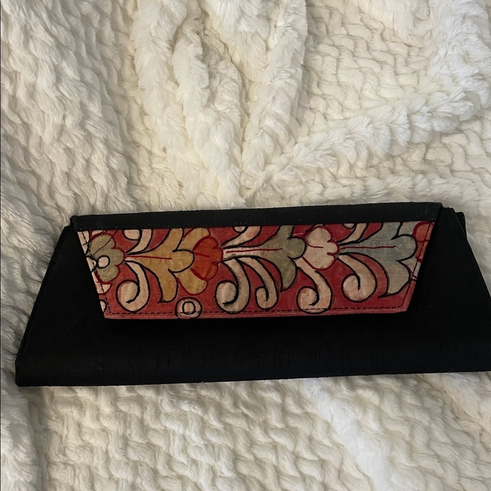 Floral Black hand painted Kalamakari clutch